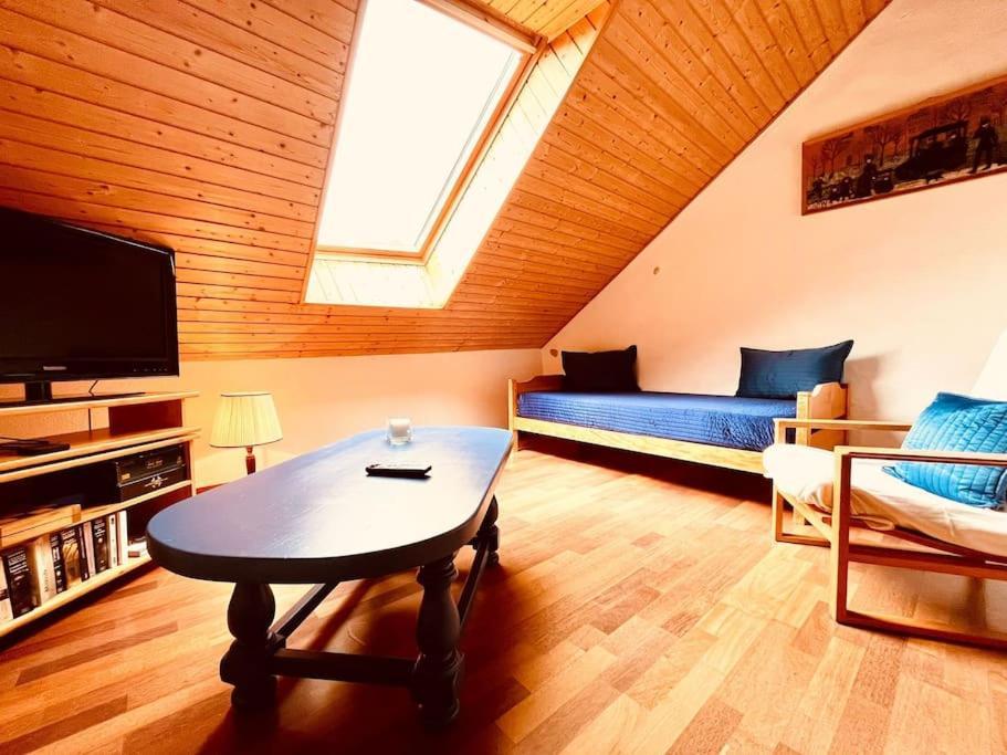 Charmant Appartement De Vacances Alta Ripa Hauterive  エクステリア 写真